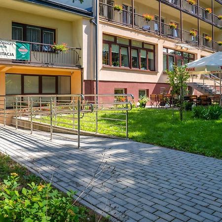 Hotel Gromada Medical Spa Busko-Zdrój Exteriör bild